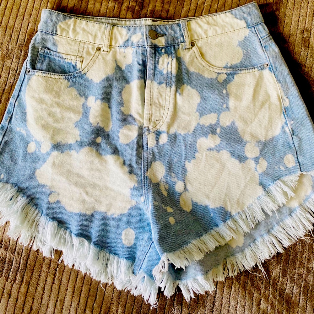 Target - Wild Fable bleached shorts
